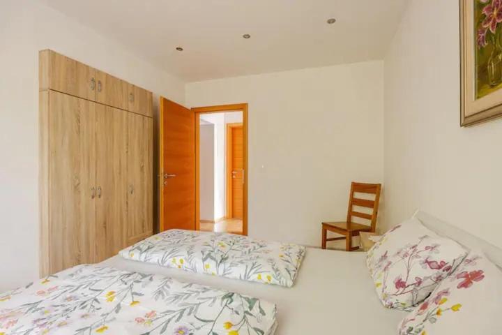 Apartment Mit 78Qm Naturns Kültér fotó